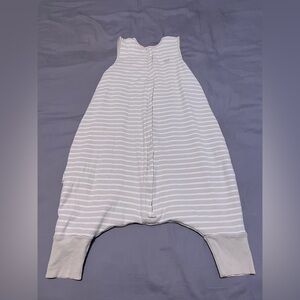 Woolino 4 Season Sleep Bag with Feet, Merino Wool & Organic Cotton, Birch Gray